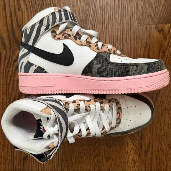 Nike Air Max - Picture 2 of 3